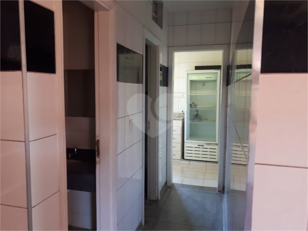 Apartamento à venda com 2 quartos, 49m² - Foto 3