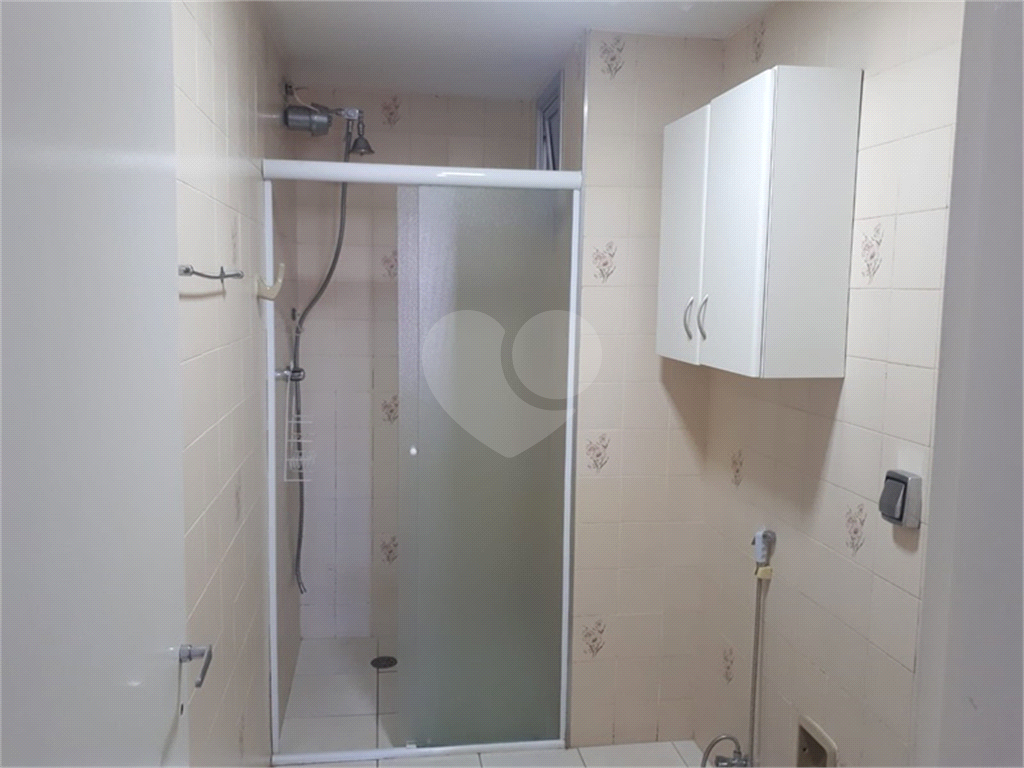 Apartamento à venda com 2 quartos, 49m² - Foto 25