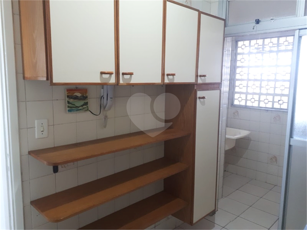 Apartamento à venda com 2 quartos, 49m² - Foto 17