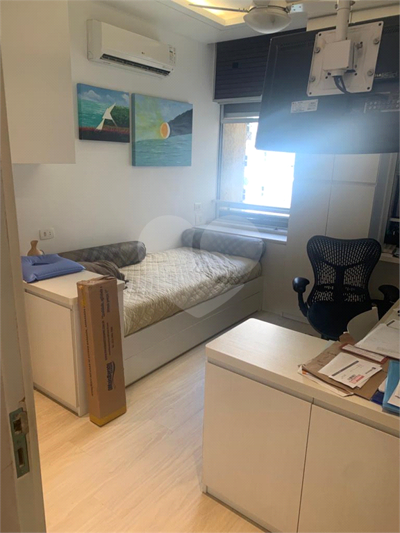 Apartamento à venda com 3 quartos, 275m² - Foto 9