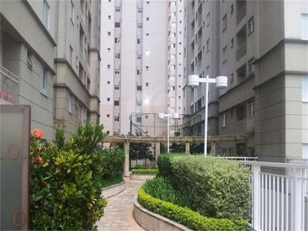 Apartamento à venda com 2 quartos, 50m² - Foto 30