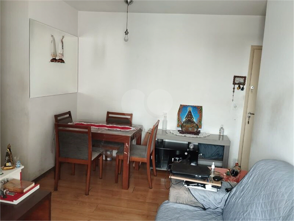 Apartamento à venda com 2 quartos, 50m² - Foto 22