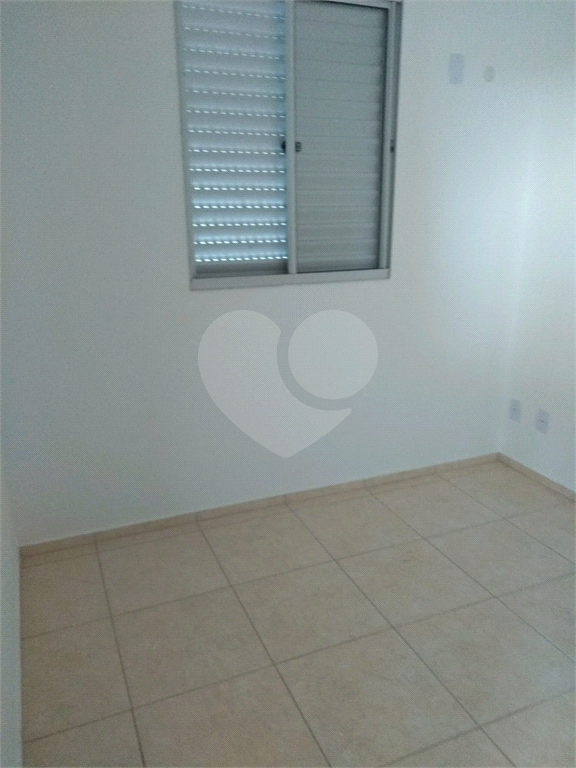 Apartamento à venda com 2 quartos, 46m² - Foto 3