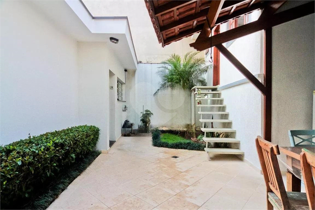 Linda casa terrea. Valor com mobília inclusa. Imóvel amplo à venda com 3 quartos, sendo 1 suíte