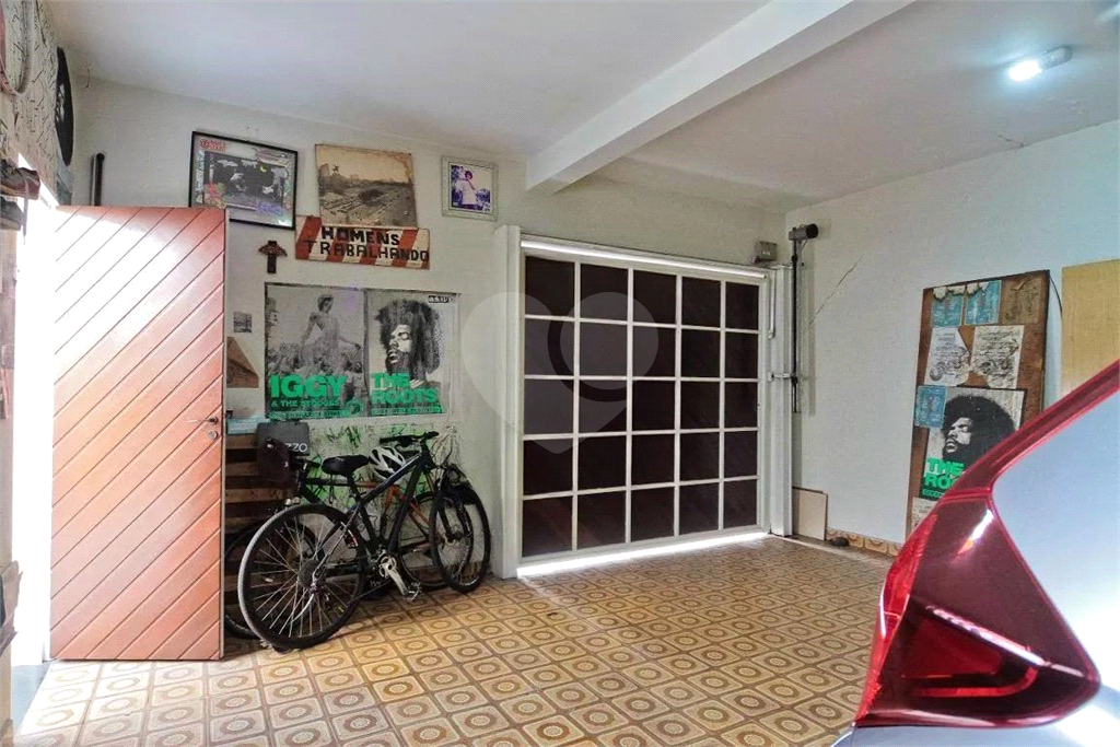 Linda casa terrea. Valor com mobília inclusa. Imóvel amplo à venda com 3 quartos, sendo 1 suíte