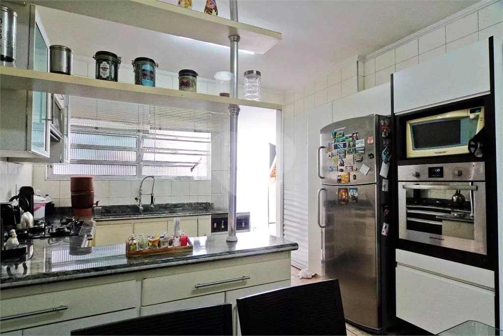 Linda casa terrea. Valor com mobília inclusa. Imóvel amplo à venda com 3 quartos, sendo 1 suíte