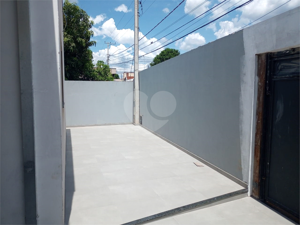 Casa à venda com 3 quartos, 200m² - Foto 16