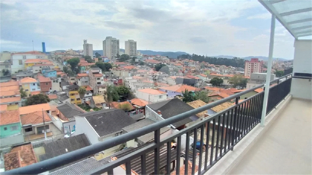 Apartamento em condominio fechado 02 dormitórios e sem vaga - Tucuruvi/SP