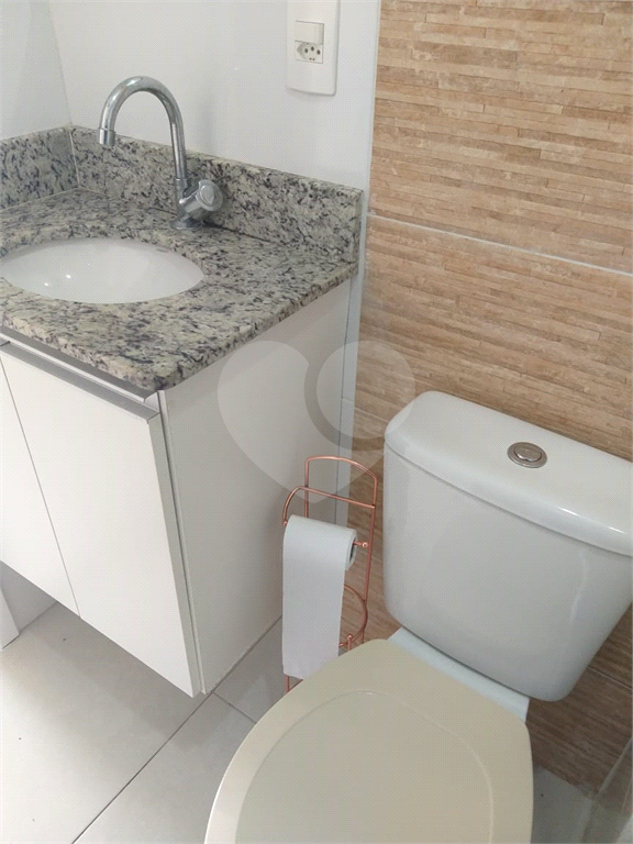 Apartamento em condominio fechado 02 dormitórios e sem vaga - Tucuruvi/SP