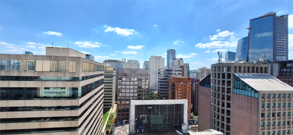 Cobertura mobiliado para locação  3 Dormitórios 2 vagas ótima localização