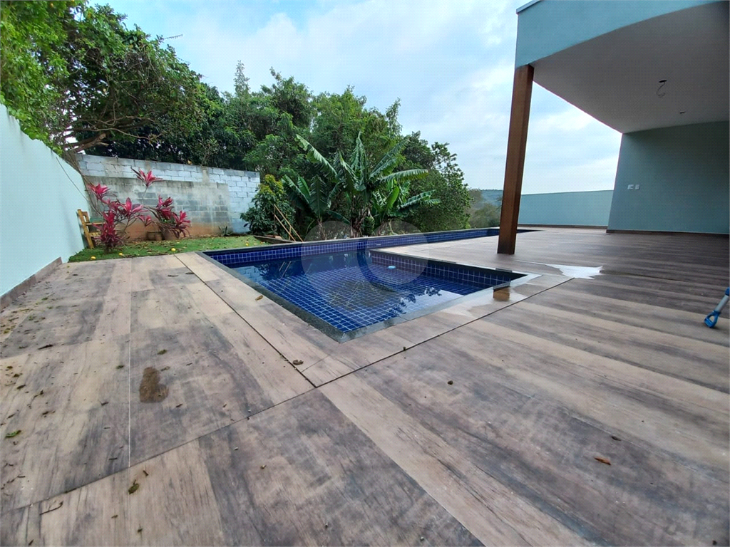 Casa de Condomínio à venda com 3 quartos, 256m² - Foto 9