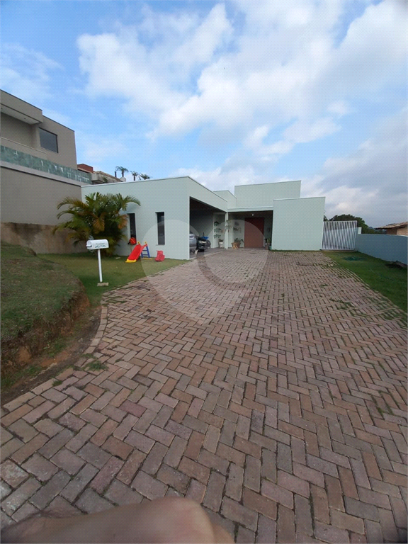 Casa de Condomínio à venda com 3 quartos, 256m² - Foto 11