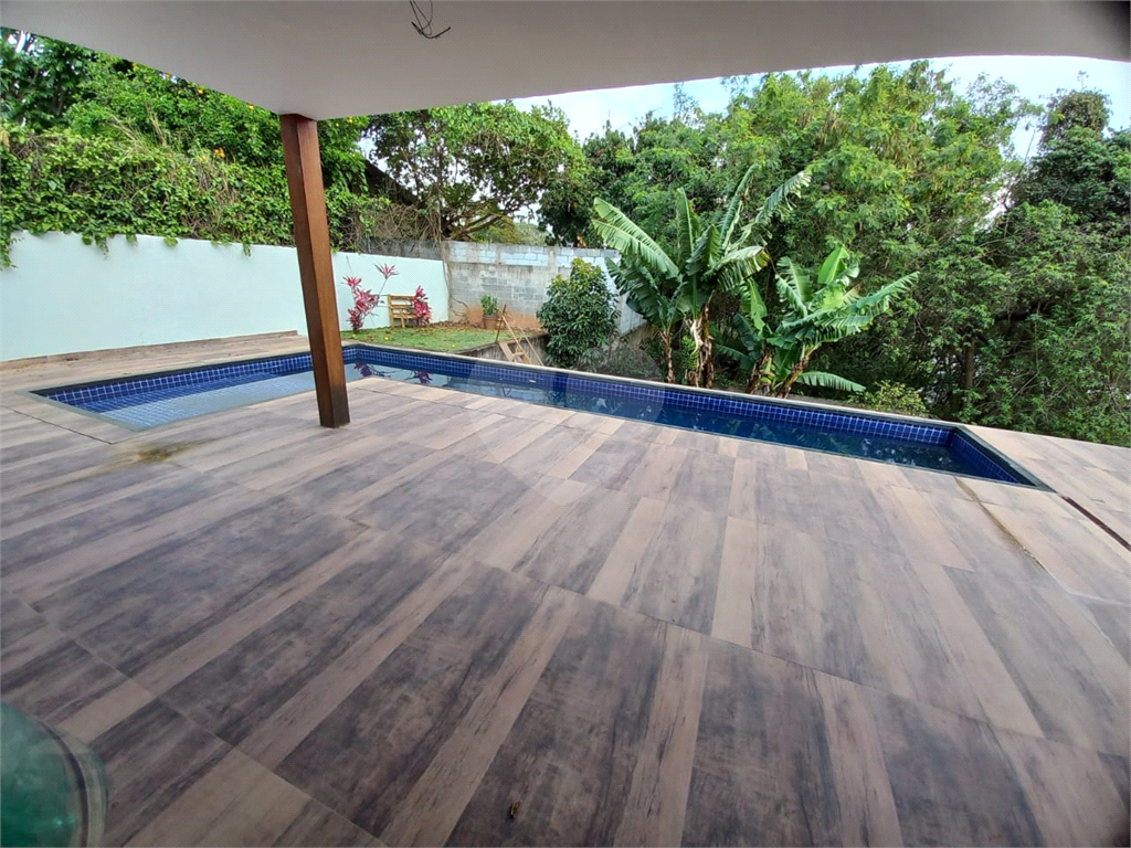 Casa de Condomínio à venda com 3 quartos, 256m² - Foto 13