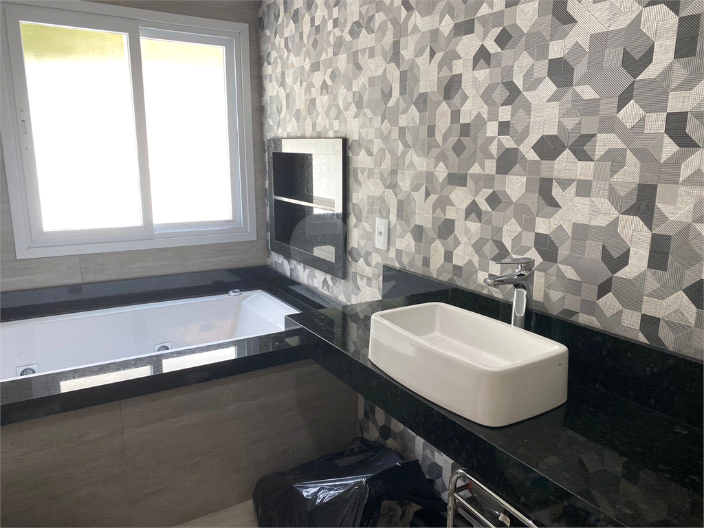 Casa de Condomínio à venda com 3 quartos, 256m² - Foto 15