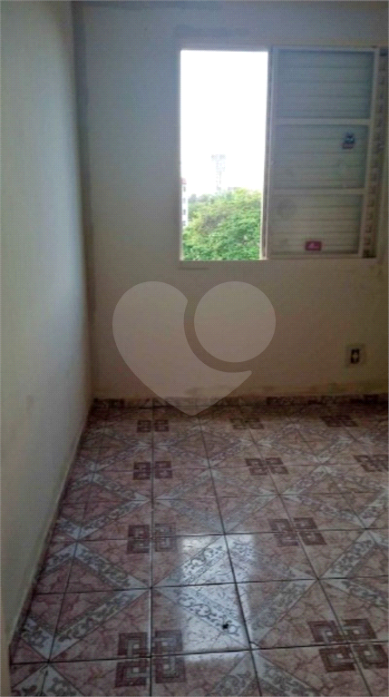 Apartamento à venda com 2 quartos, 48m² - Foto 9