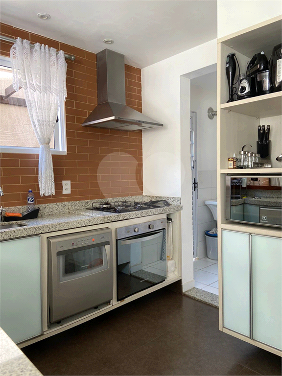 Excelente Casa - Ótimo Custo Benefício em Cotia.