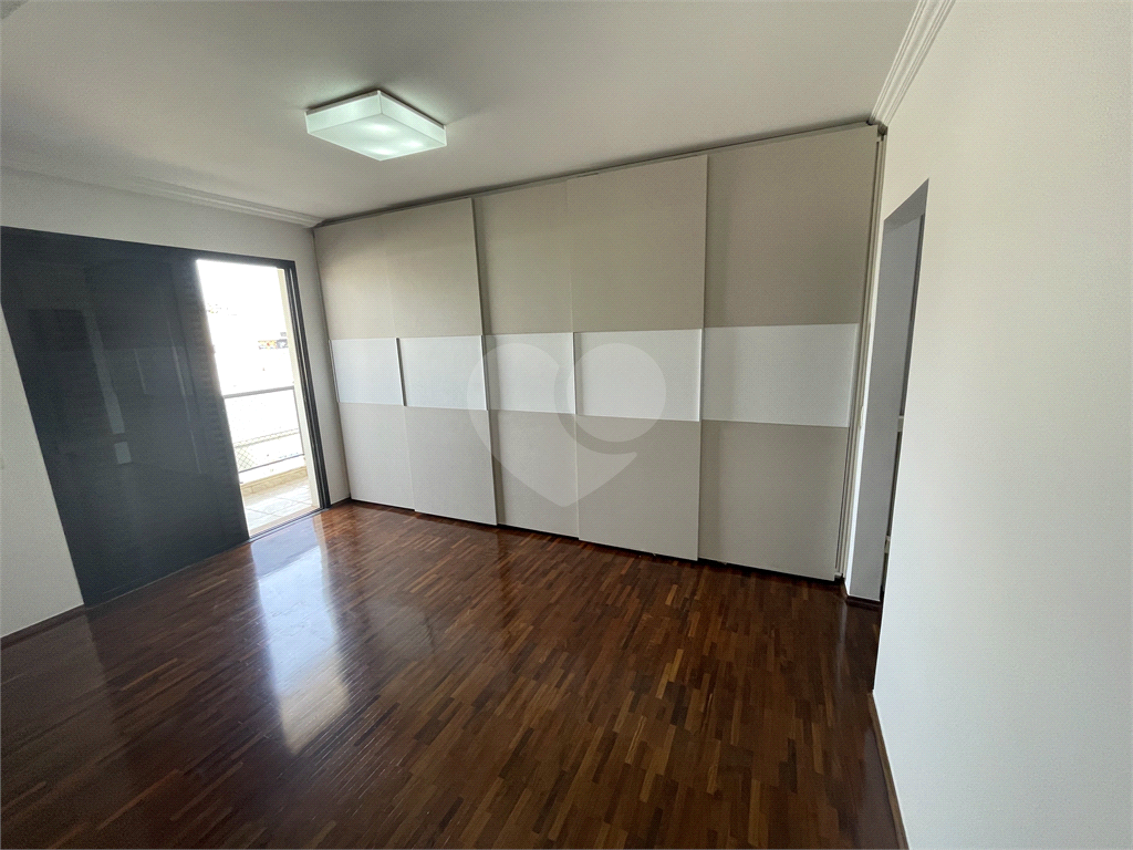 Apartamento à venda com 3 quartos, 165m² - Foto 50