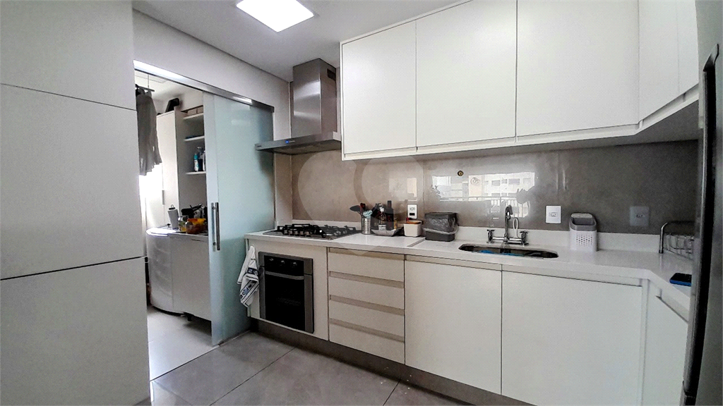 Apartamento novo  na região da Lapa/Água Branca. 103m², 3 quartos sendo uma suíte com closet.