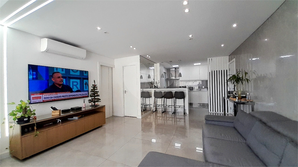 Apartamento novo  na região da Lapa/Água Branca. 103m², 3 quartos sendo uma suíte com closet.