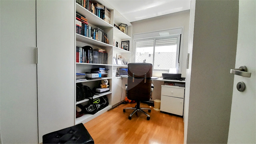 Apartamento novo  na região da Lapa/Água Branca. 103m², 3 quartos sendo uma suíte com closet.