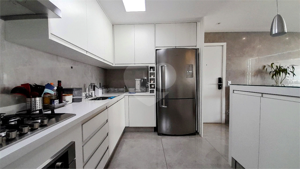 Apartamento novo  na região da Lapa/Água Branca. 103m², 3 quartos sendo uma suíte com closet.