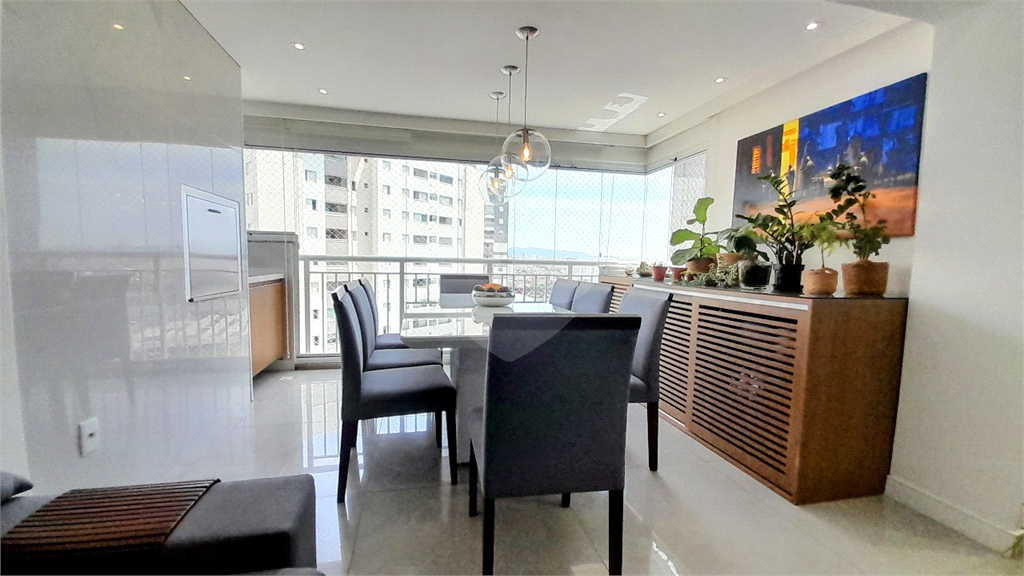 Apartamento novo  na região da Lapa/Água Branca. 103m², 3 quartos sendo uma suíte com closet.