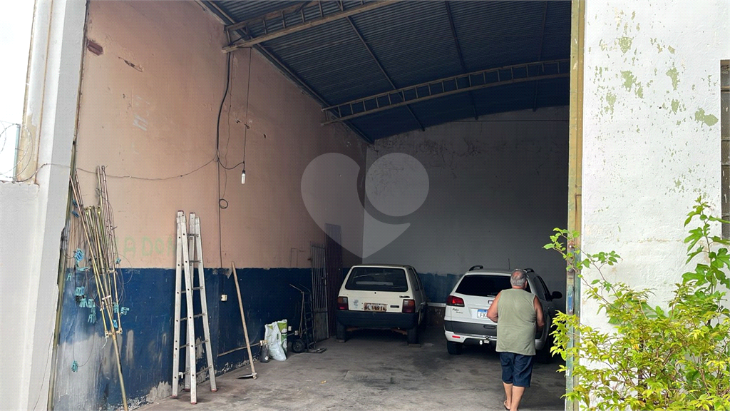 Sobrado à venda com 3 quartos, 231m² - Foto 3