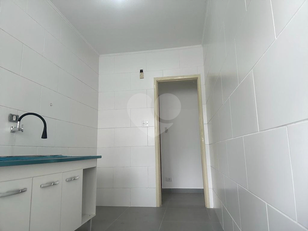 Apartamento à venda com 2 quartos, 72m² - Foto 22