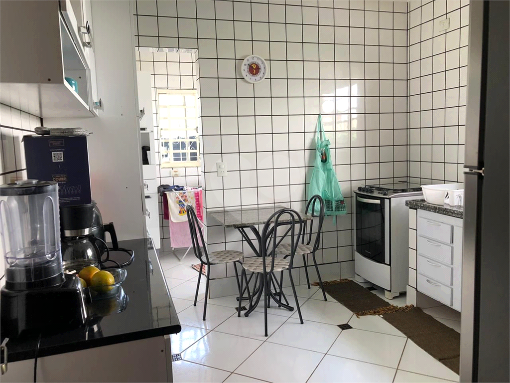 Casa à venda com 4 quartos, 141m² - Foto 12