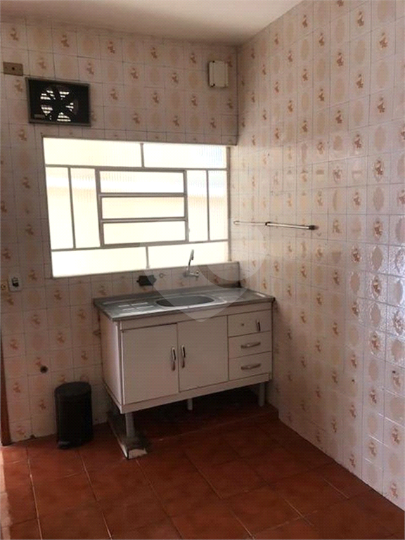 Casa à venda com 2 quartos, 60m² - Foto 14