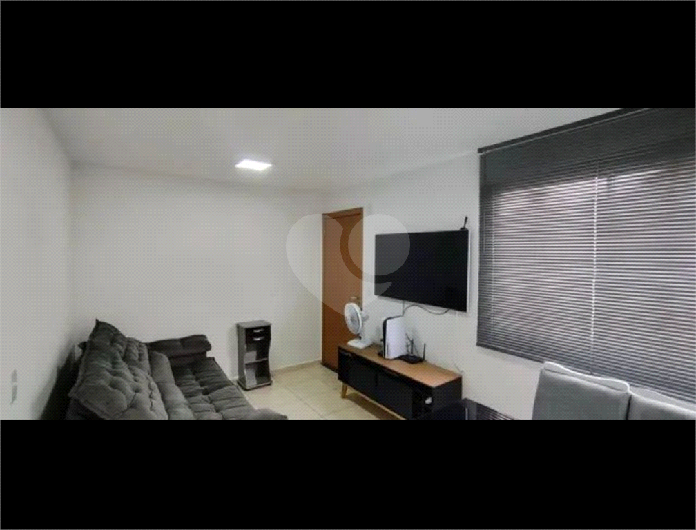 Apartamento à venda com 2 quartos, 42m² - Foto 1