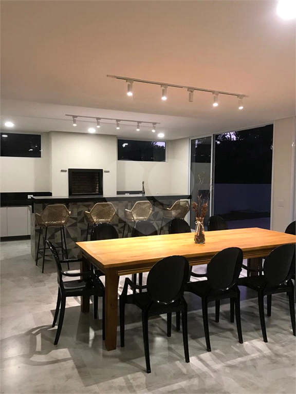 Casa à venda e aluguel, 550m² - Foto 11