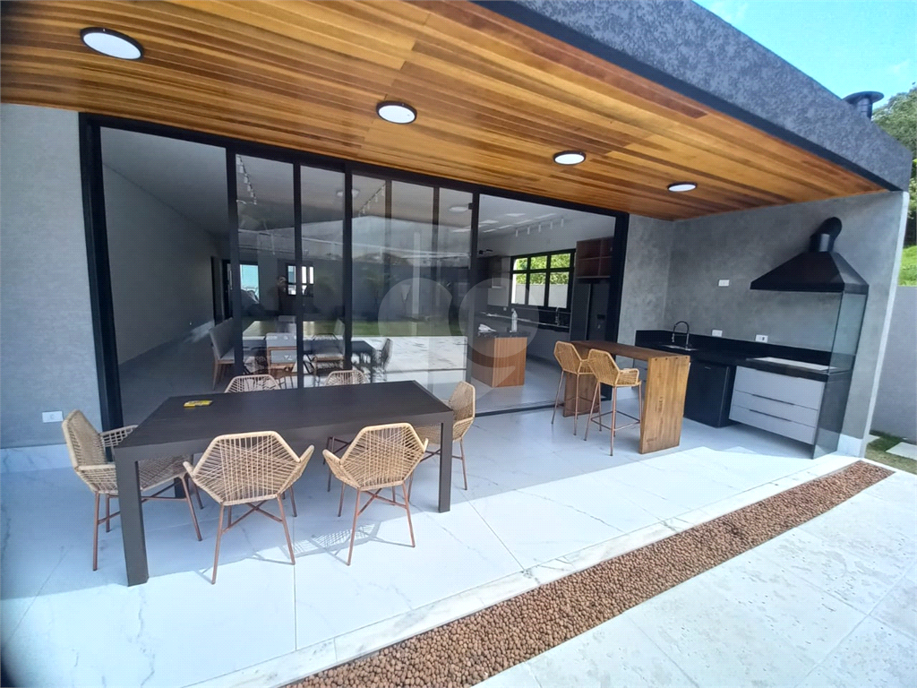 Casa à venda e aluguel com 4 quartos, 390m² - Foto 19