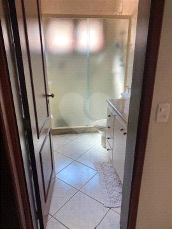 Casa à venda com 3 quartos, 321m² - Foto 4