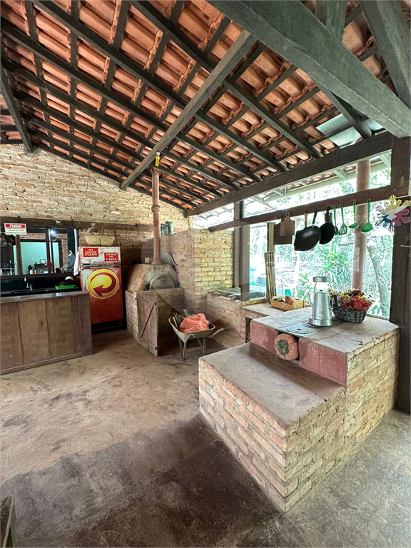 Chácara à venda com 3 quartos, 286m² - Foto 34