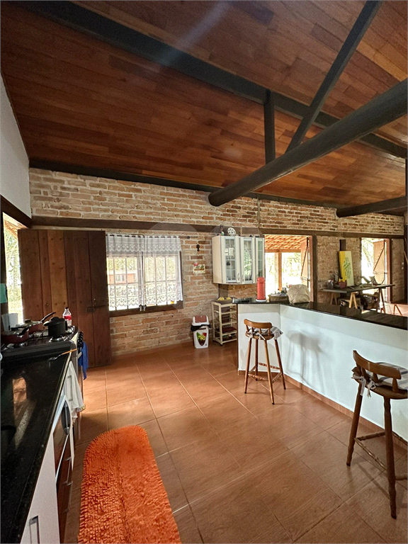 Chácara à venda com 3 quartos, 286m² - Foto 33