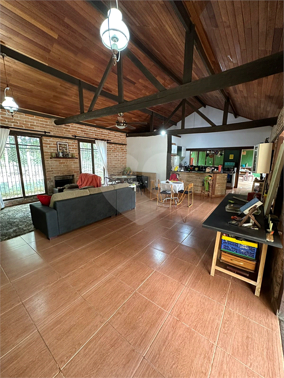 Chácara à venda com 3 quartos, 286m² - Foto 26