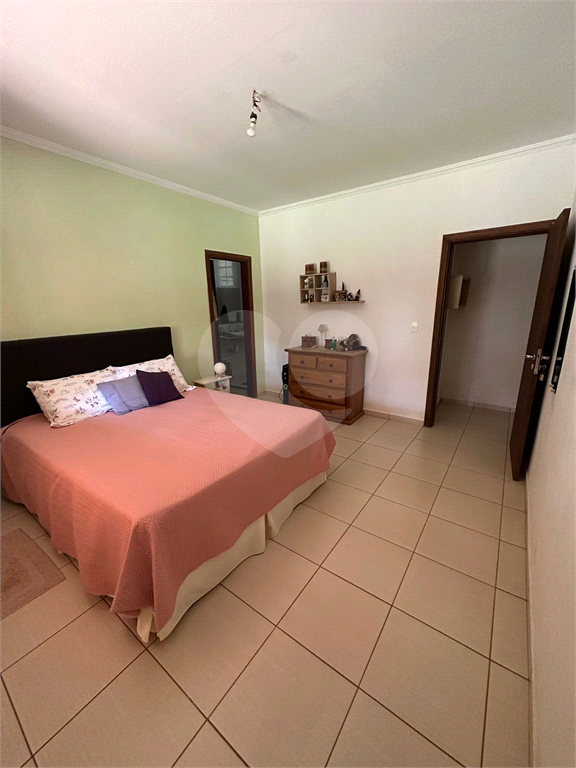 Chácara à venda com 3 quartos, 286m² - Foto 13
