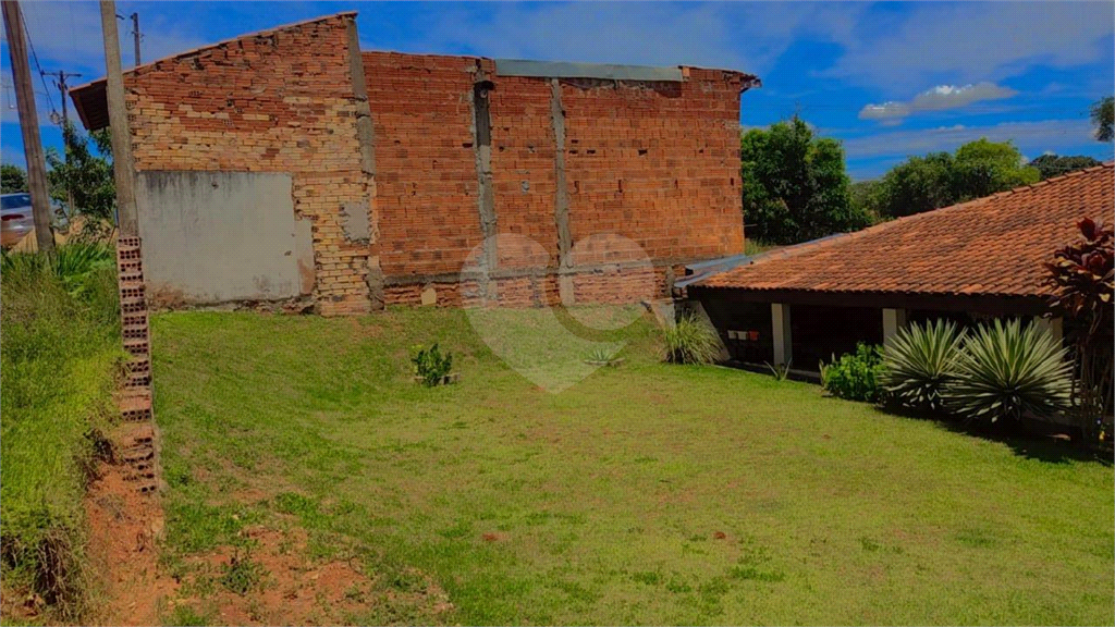 Casa à venda com 2 quartos, 100m² - Foto 10