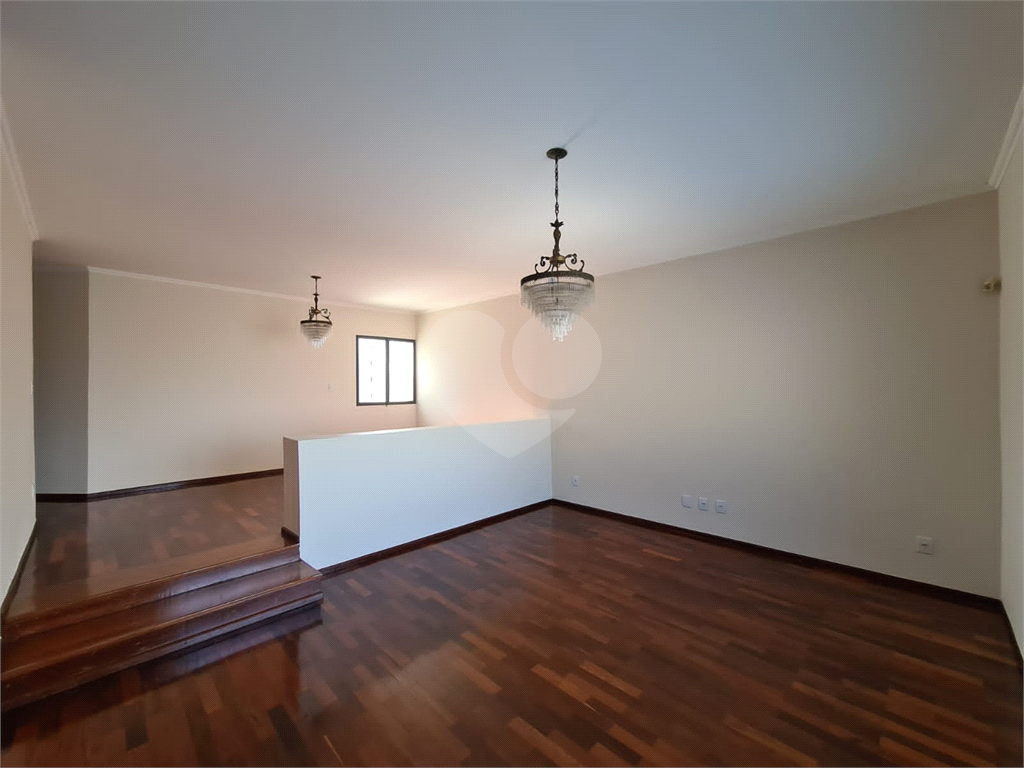 Casa à venda com 3 quartos, 280m² - Foto 30