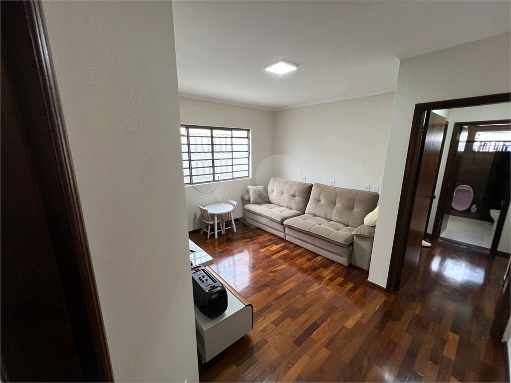 Casa à venda com 3 quartos, 280m² - Foto 13