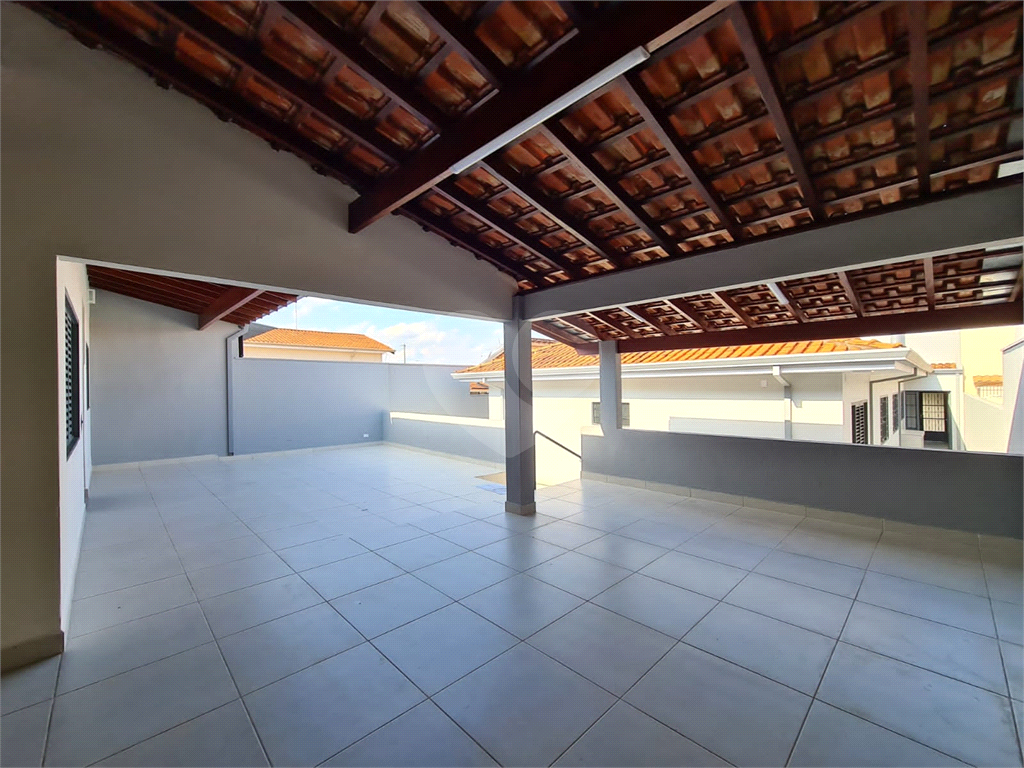 Casa à venda com 3 quartos, 280m² - Foto 8