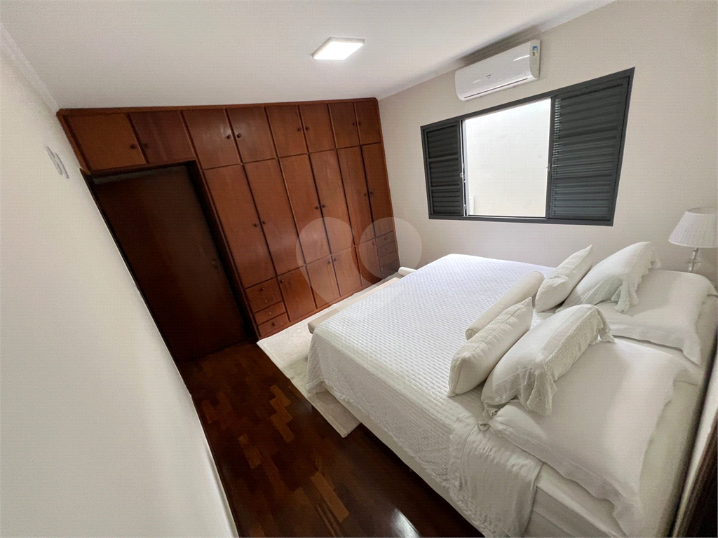 Casa à venda com 3 quartos, 280m² - Foto 17