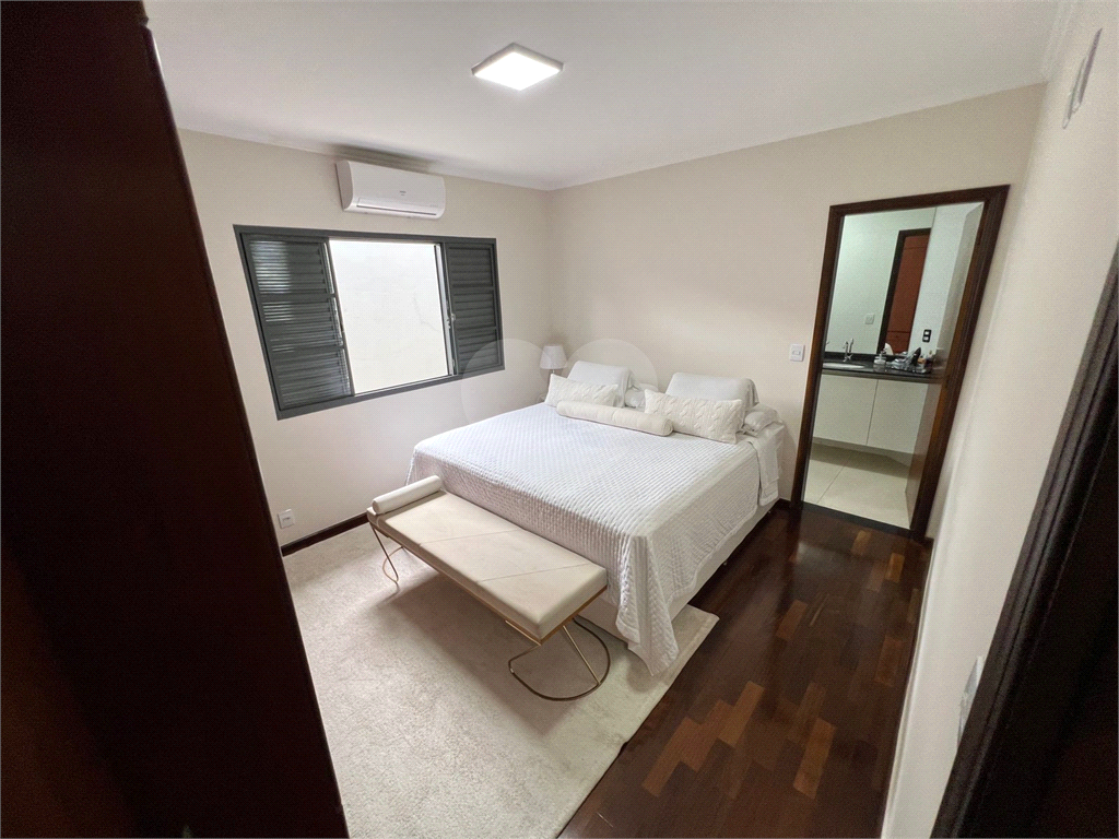 Casa à venda com 3 quartos, 280m² - Foto 15