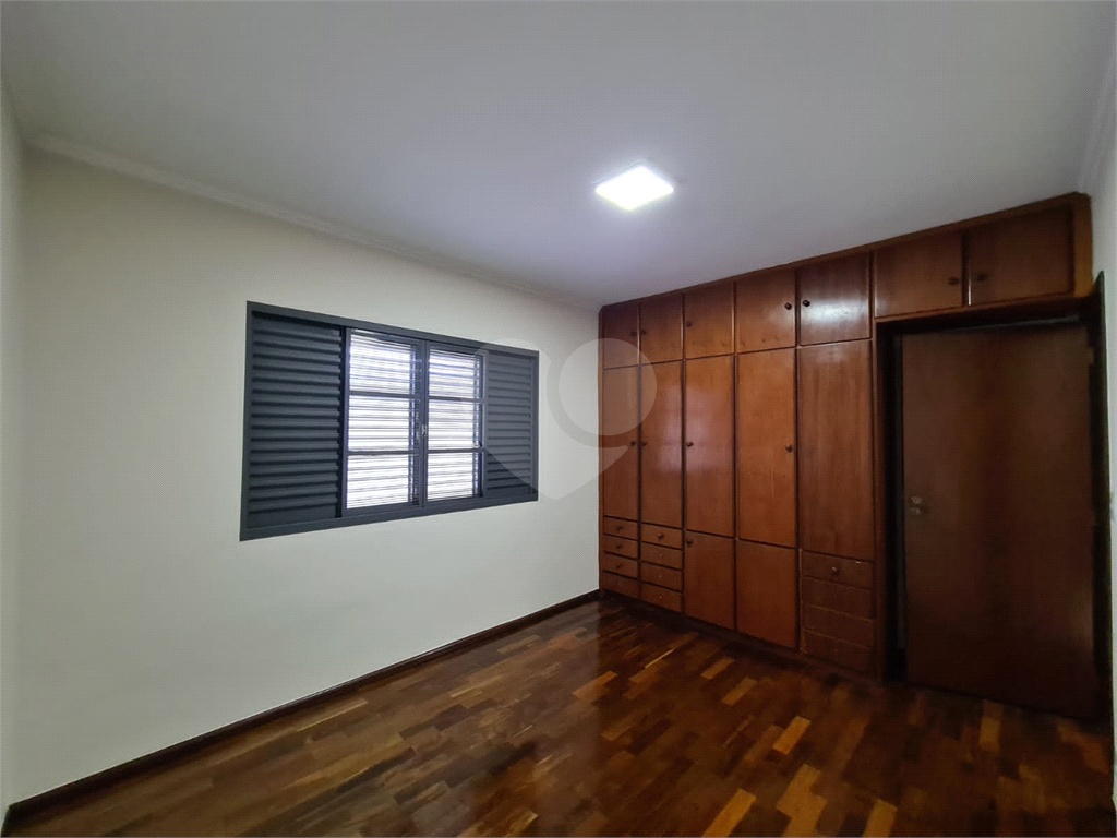 Casa à venda com 3 quartos, 280m² - Foto 25