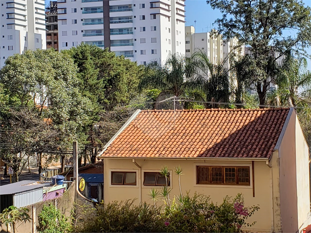 Apartamento para alugar com 3 quartos, 80m² - Foto 19