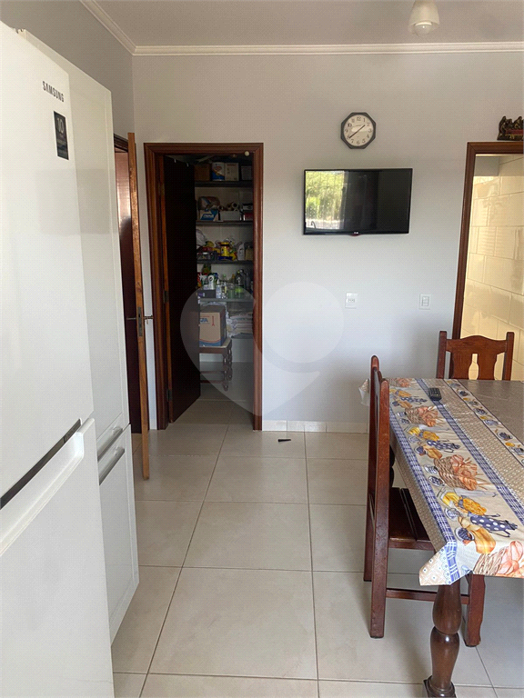 Casa à venda com 3 quartos, 280m² - Foto 7