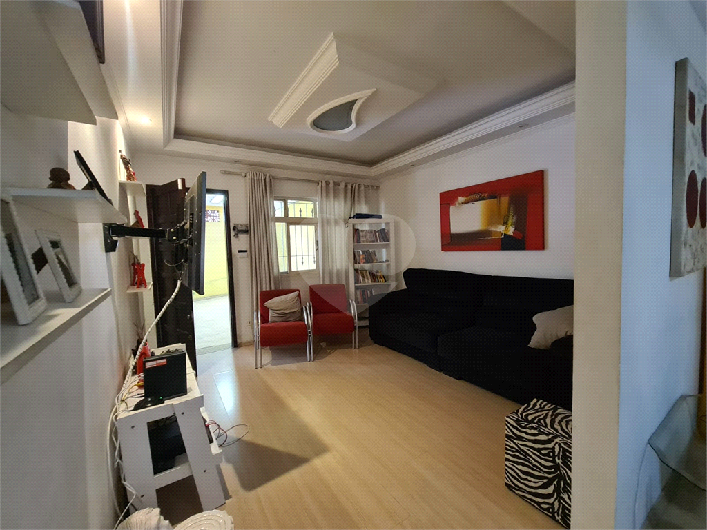 Casa à venda com 4 quartos, 244m² - Foto 29