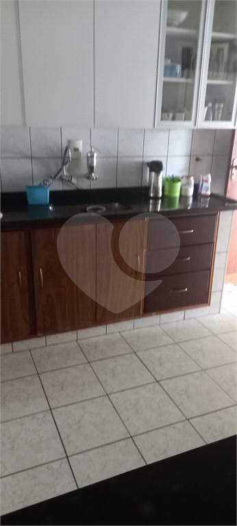 Casa à venda com 3 quartos, 257m² - Foto 14