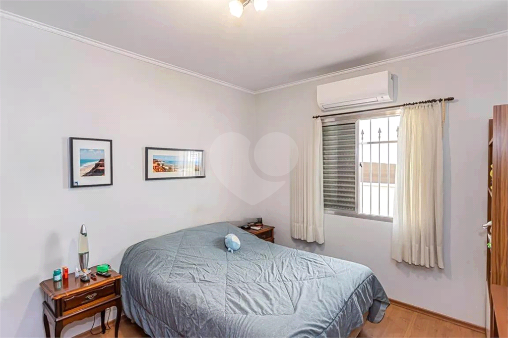 Casa à venda com 282m², 3 quartos e 4 vagas 